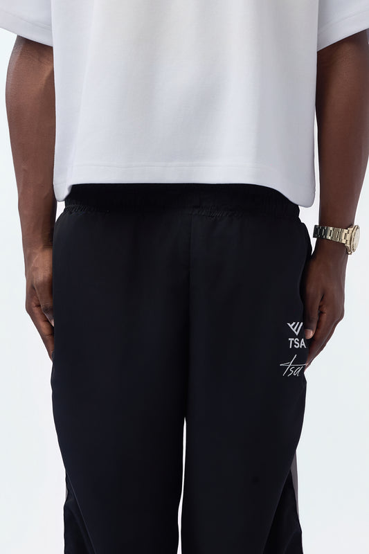 SIGNATURE NYLON SWEATS