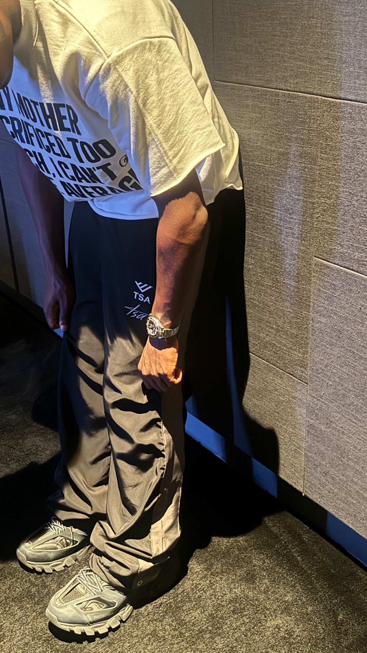 SIGNATURE NYLON SWEATS