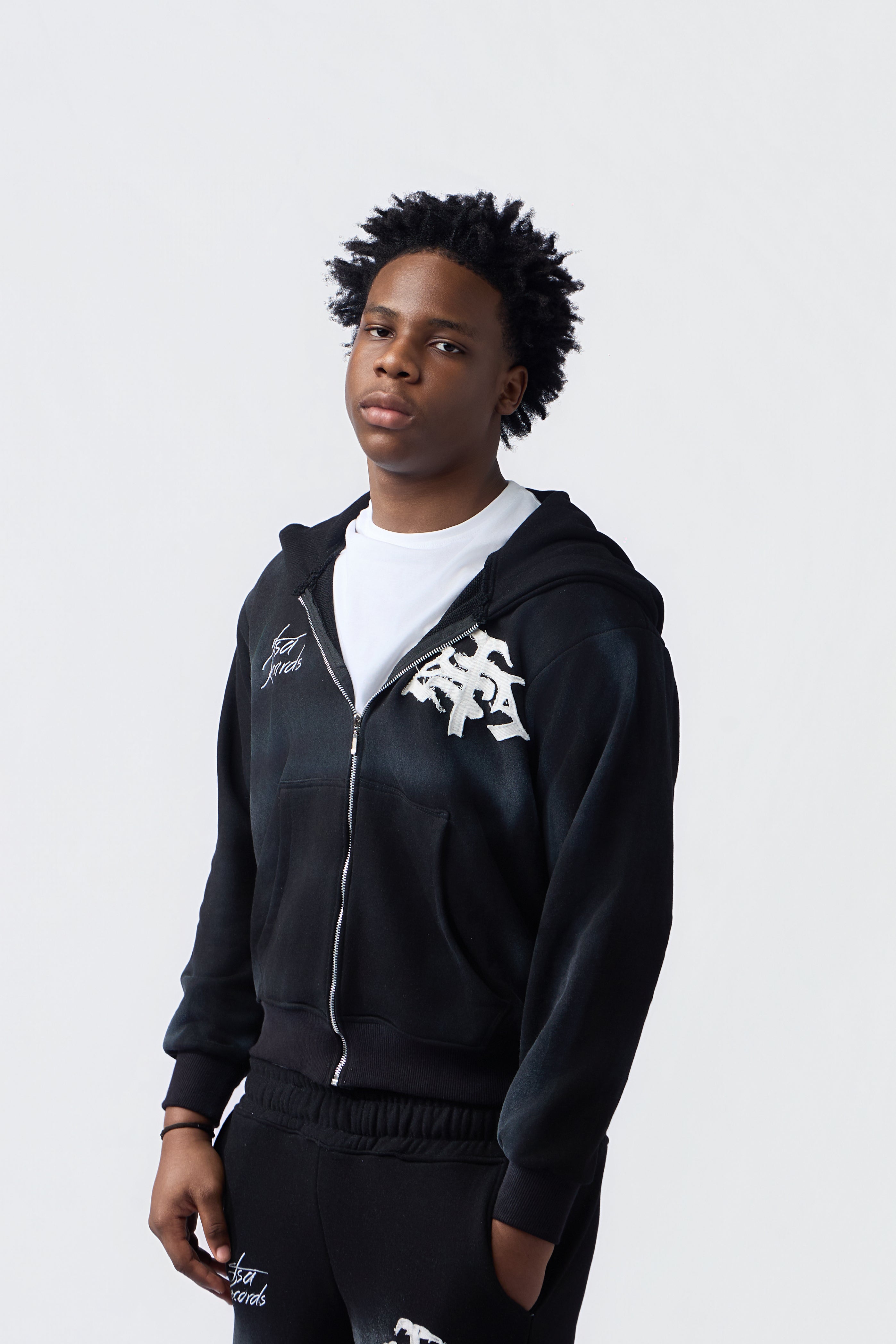 OYNX ZIP UP