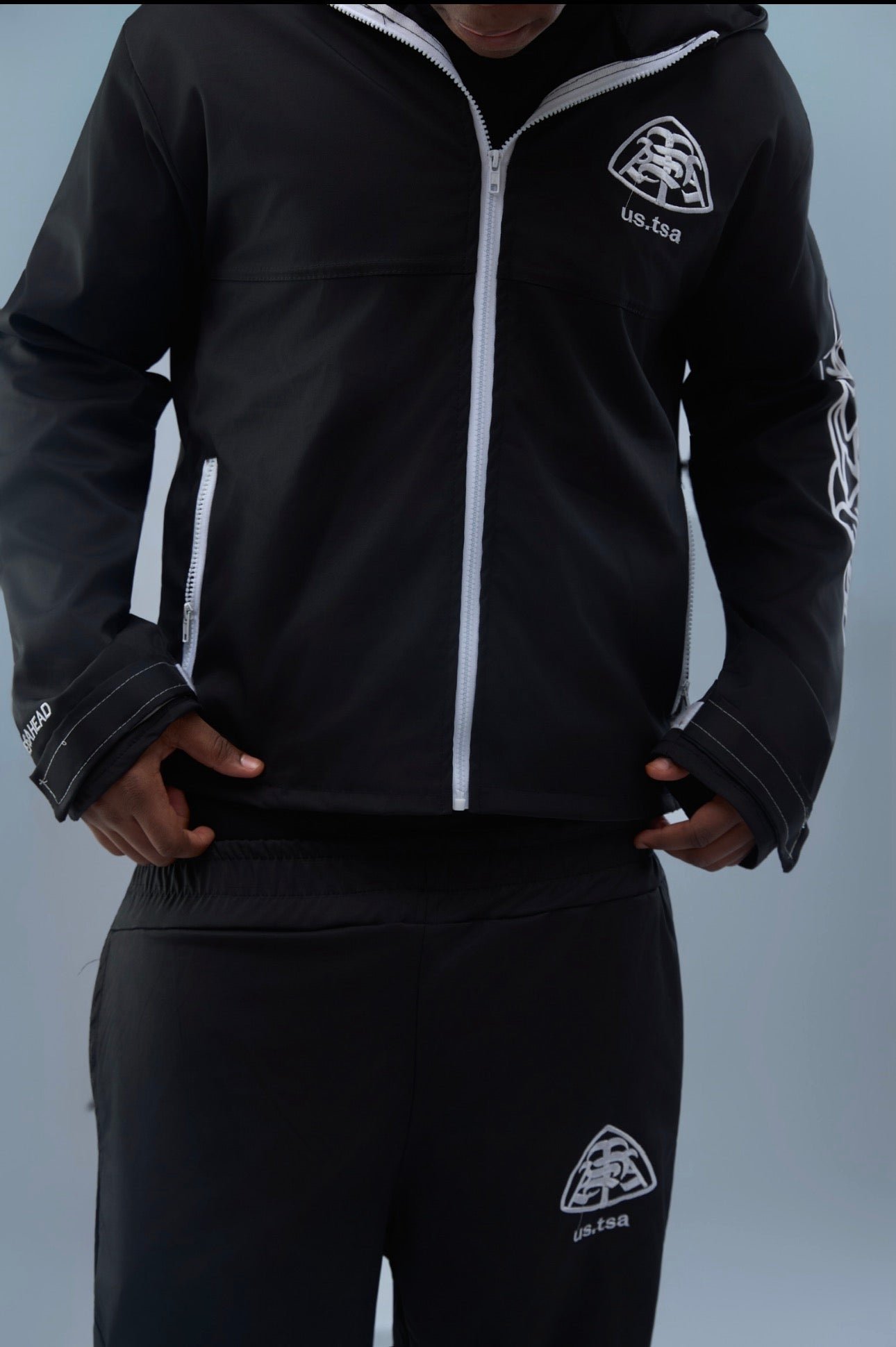 BLACK RAIN JACKET